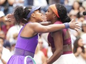 Deadspin | Naomi Osaka dominates Coco Gauff to reach U.S. Open quarters