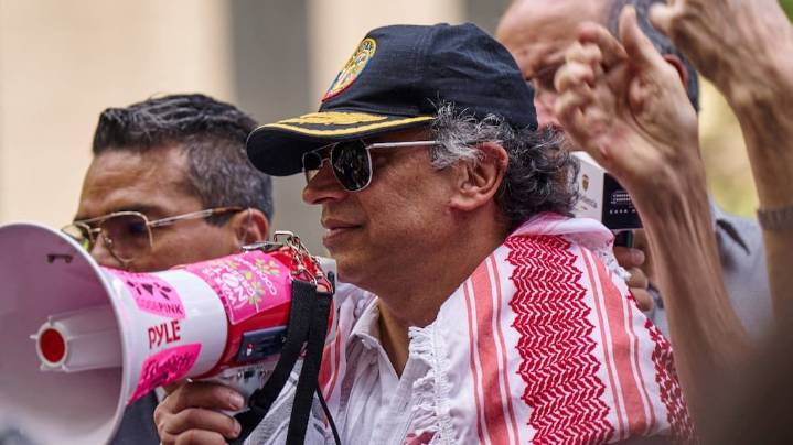 El presidente de Colombia cruzó a Trump por revolarle la visa y propuso trasladar la sede de la ONU a Doha