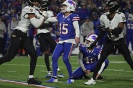 Josh Allen rallies Bills for 16 points in last 4 minutes to stun Ravens 41