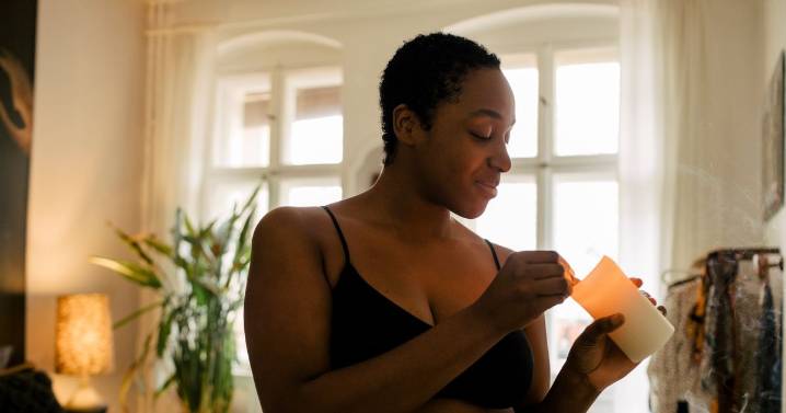 People buying candles in last three months of 2025 issued important warning