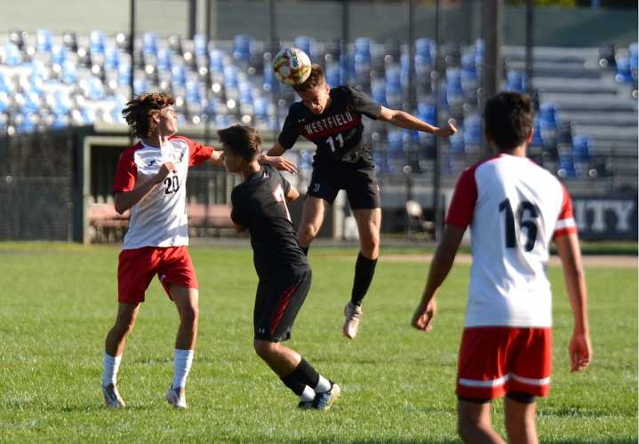 Ian Paciorek lifts Frontier boys soccer past Westfield, 1