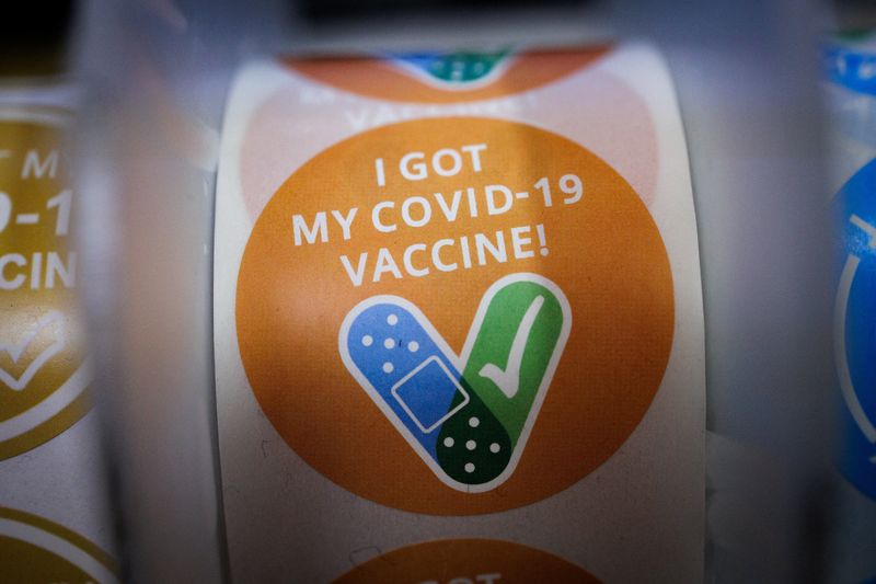 Trump officials to link child deaths to COVID shots, Washington Post reports