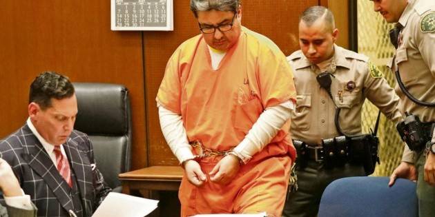 Hay más cargos contra Naasón Joaquín; detienen a su madre