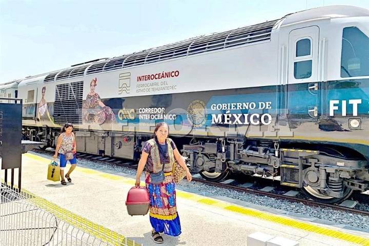 Tren transístmico, marcha lento