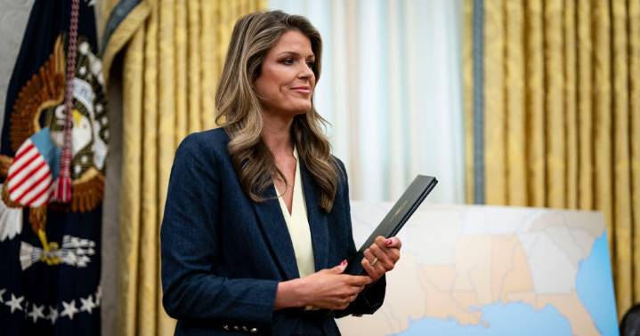 Lindsey Halligan, Trump's former defense lawyer, sworn in as interim U.S. attorney in key Virginia office
