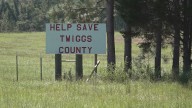 'They're not interested in what's good for the people' | Twiggs County land owners fight data center