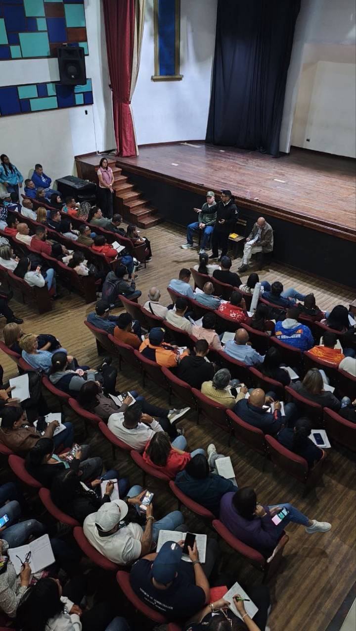 Tres días en comunidad y dos en oficina: nuevo esquema laboral en la Alcaldía de Guaicaipuro inicia el 1Oct
