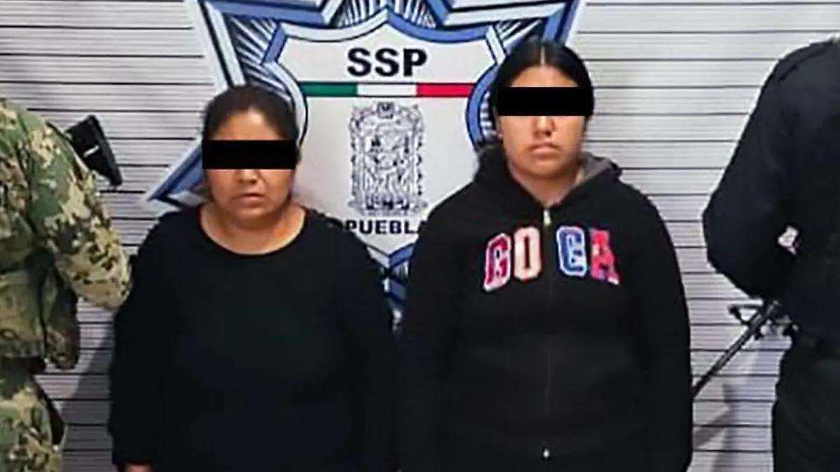 Detienen a madre e hija señaladas de ofertar autos en redes y luego atracar a víctimas