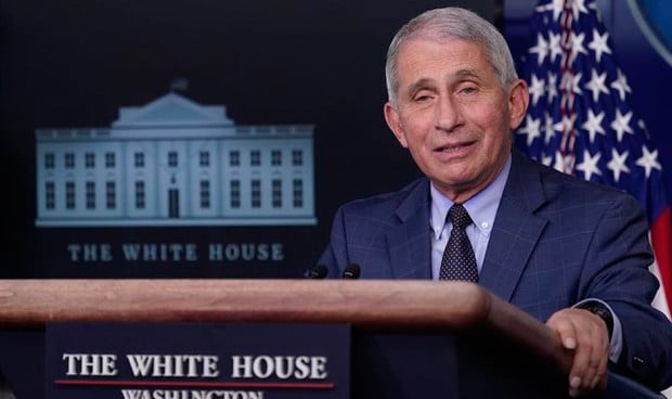 Fauci, indultado preventivamente por su gestión del Covid