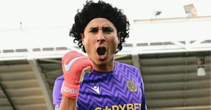 Así han sido los debuts de Guillermo Ochoa en equipos europeos