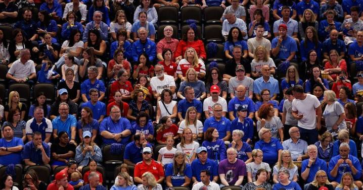 Nebraska, Creighton set NCAA indoor volleyball attendance record in Omaha