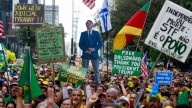 Miles de seguidores de Jair Bolsonaro salieron a las calles de Brasil para manifestarle su apoyo y exigir su amnistía