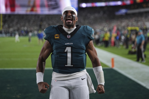 Hurts y los campeones Eagles viajan a Kansas City en busca de repetir la dosis del Super Bowl LIX