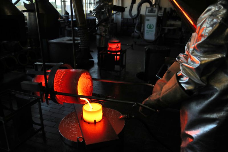 Swiss add lustre to Trump trade deal with gold refining plan, sources say
