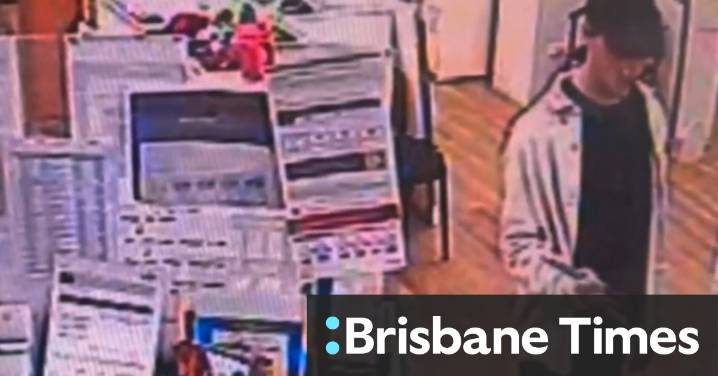 Adelaide pharmacy targeted in brazen robbery