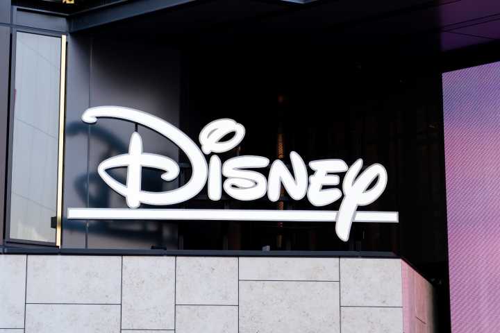Woman Sues Disney, ABC Alleging Unequal Pay to Undergo Mental Exam