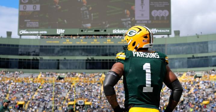 Dallas Cowboys have a strange modern relationship with Green Bay Packers
