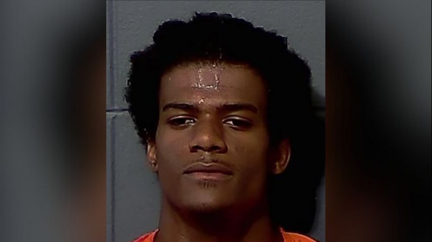 LaPlace man arrested after deputies find dead body in his trunk