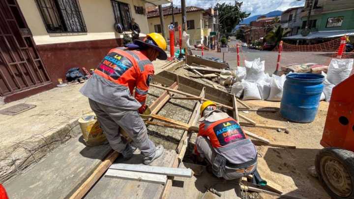 ¡Medellín se transforma! ‘Cuadrillas de la Gente’ han recuperado más de 700 puntos críticos en la ciudad