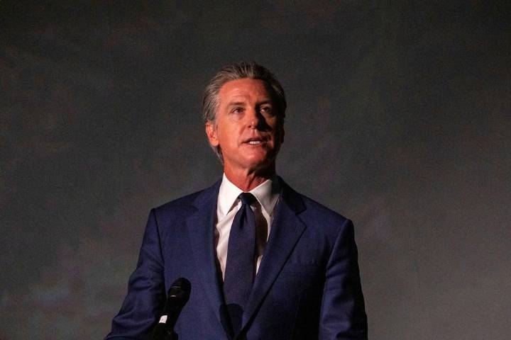 Newsom signs bill banning ICE agents from wearing face coverings