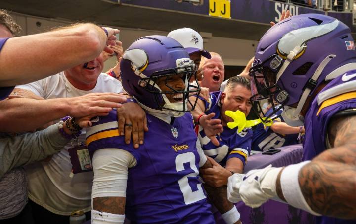Isaiah Rodgers named NFC Defensive Player of the Week