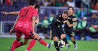 México rescata el empate ante Corea del Sur con golazo de Giménez