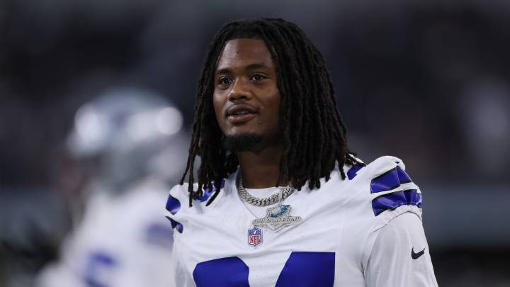 Brian Schottenheimer explains why Jaydon Blue was a healthy scratch