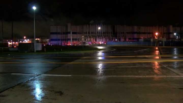 Lightning strike causes fire a Spirit AeroSystems building