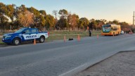 Conmoción en Córdoba: murió la nena de 12 que había sido atropellada por un camión tras bajar del colectivo