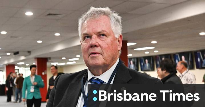 Victorian state politics: Liberal president Phil Davis re-elected, warns infighting puts party in crisis