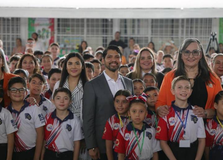Respalda dirigencia a trabajadores para el nuevo ciclo escolar