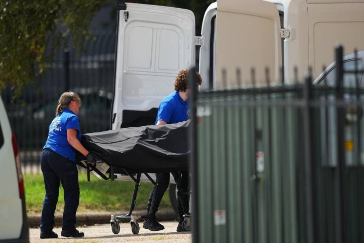 Identifican al tirador del centro de detención del ICE en Texas