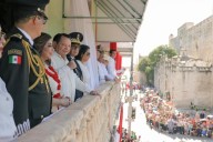 Desfile patrio en Yucatán reúne a casi 5 mil participantes