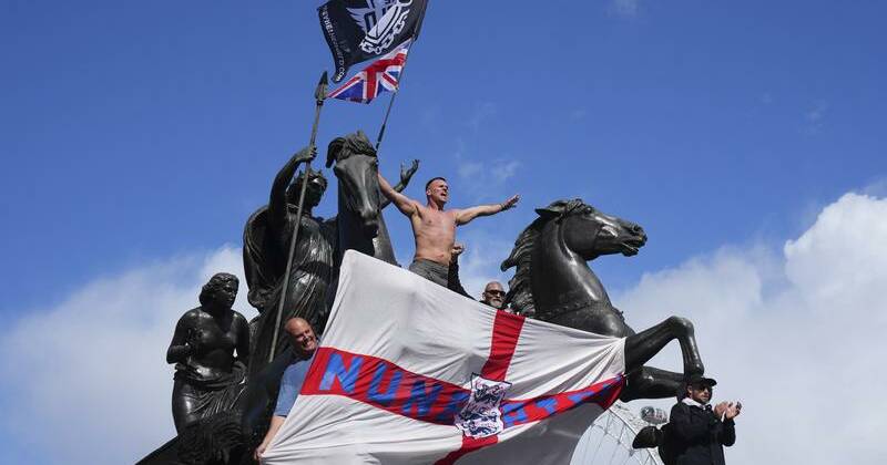 Protesters clash with police at massive London rally