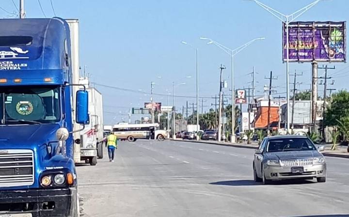 Reportan balacera y bloqueos en Matamoros