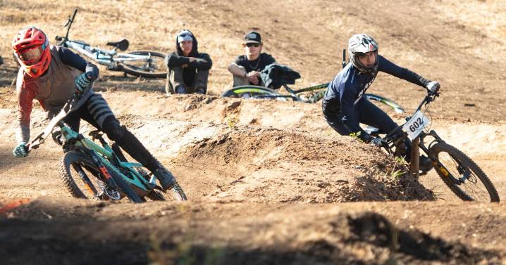 CMU mountain bikers racing for national title No. 6