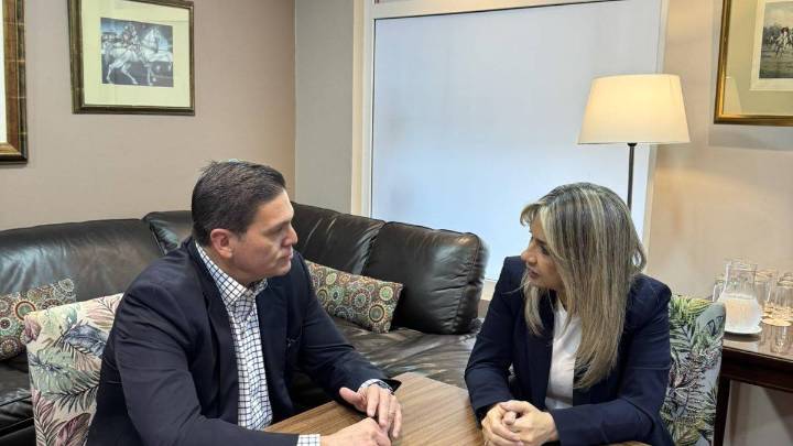 Vicky Dávila se reunió con Juan Carlos Pinzón, mientras que Daniel Raisbeck se acerca a De la Espriella