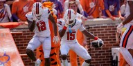 Clemson falls to Syracuse, drops to 1