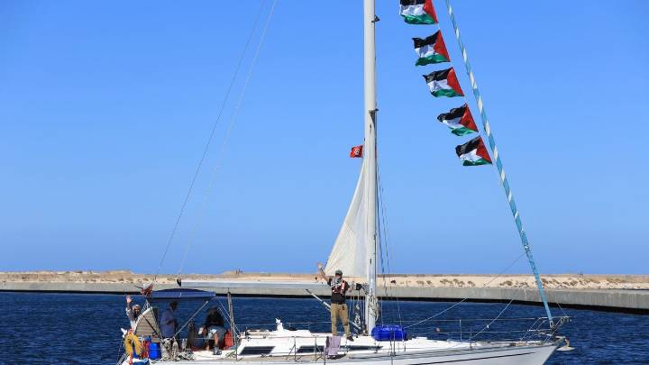 Gaza-bound flotilla says it was attacked by drones. Italy and Spain send help