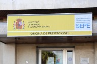 Sindicatos destacan "la fragilidad de un empleo a merced de los servicios"