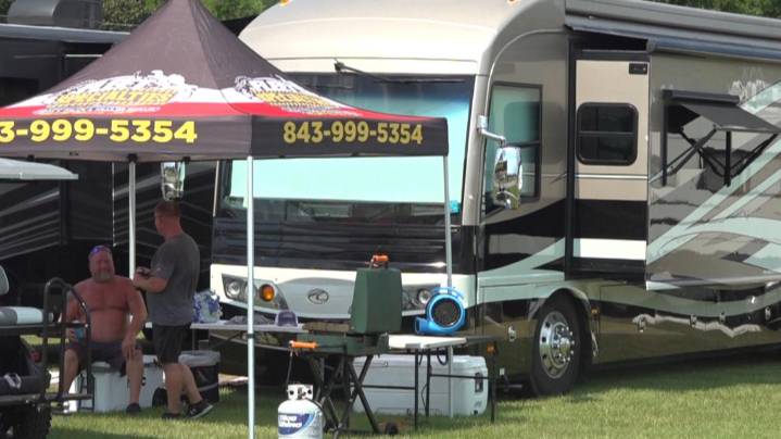 Gamecock fans set up RVs early ahead of South Carolina vs. SC State game