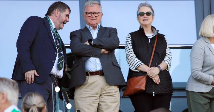 Tom Cleverley plots Plymouth Argyle path forward with Simon Hallett
