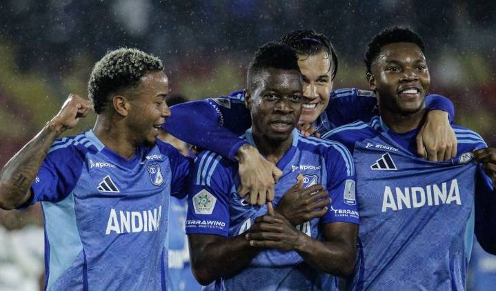 [Foto] Millonarios se pinta de rosado; revelan su nueva camiseta
