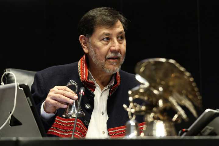 Piden juicio para que Fernández Noroña devuelva predio en zona comunal