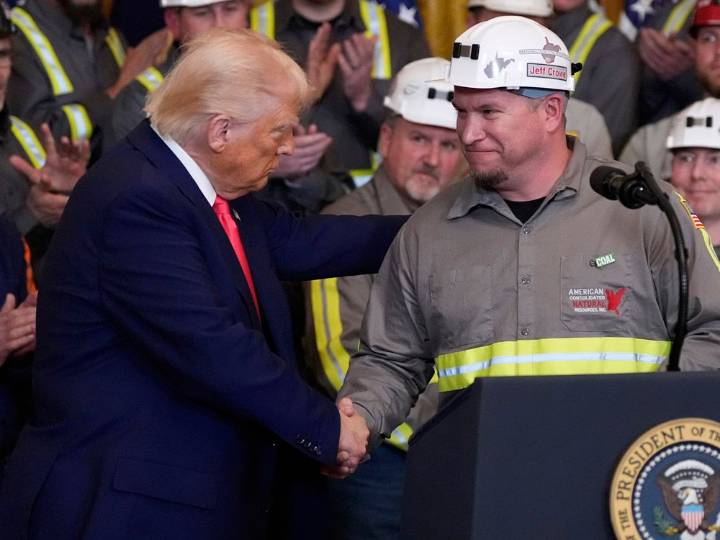 Trump administration opens more land for coal mining