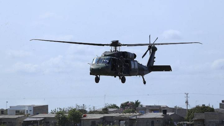 Helicóptero se estrella cerca de una base militar en Washington: esto saben las autoridades