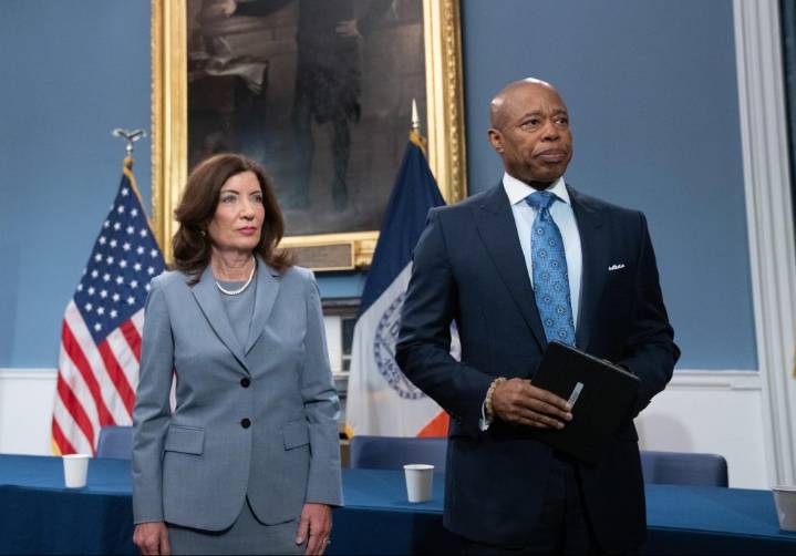 Hochul, Jeffries and others praise Mayor Adams as he drops re