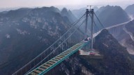 China estrena el puente más alto del mundo