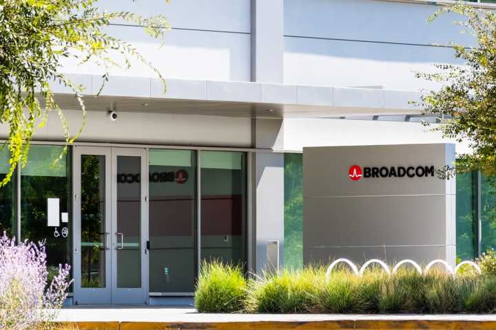 Broadcom: The 'Secret Sauce' Behind Its Booming XPU Business (NASDAQ:AVGO)