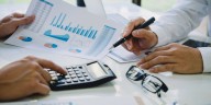 Eliminaron el régimen que obligaba a informar sobre operaciones económicas entre residentes y extranjeros